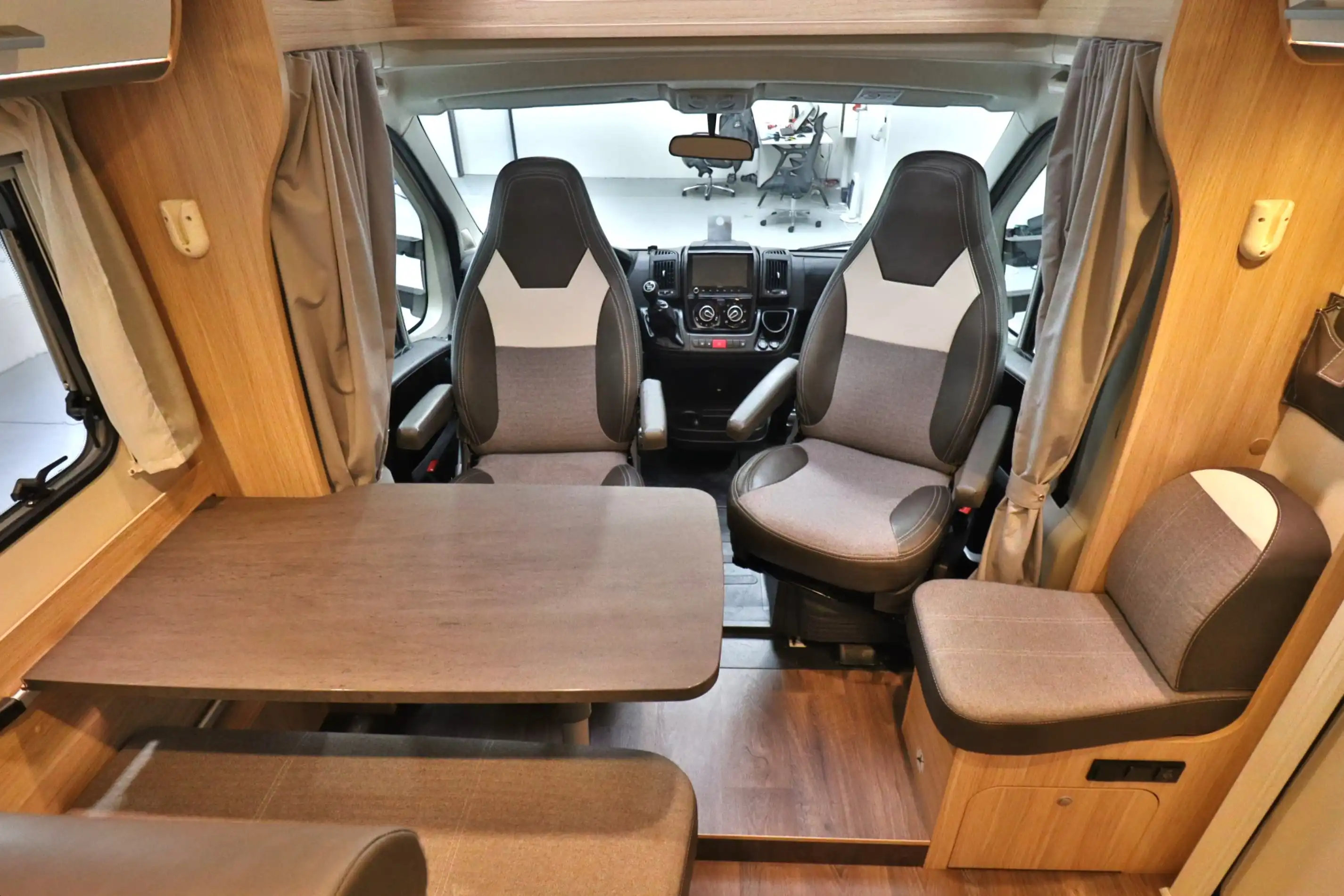 HYMER-ERIBA Future 430 T 